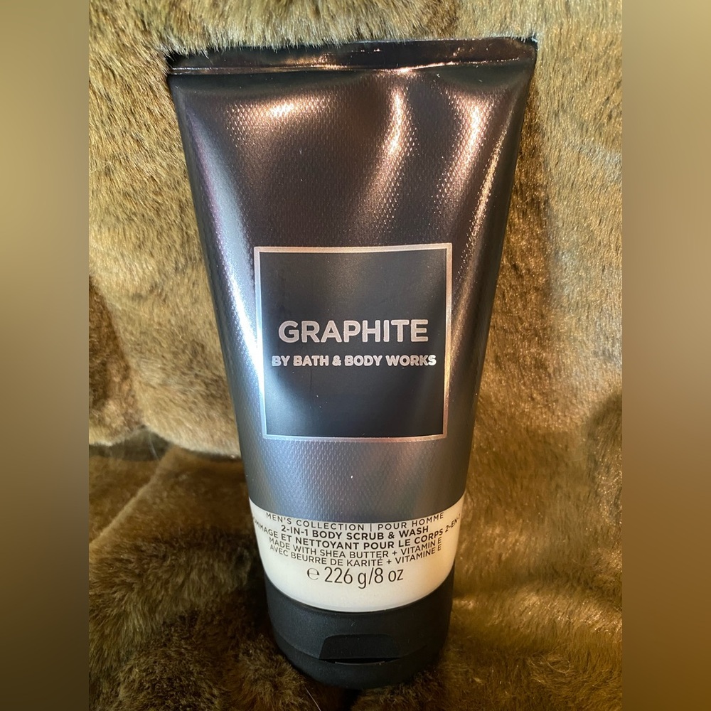 Bath & Body Works Graphite 2-in-1 Body Scrub & Wash - Gray